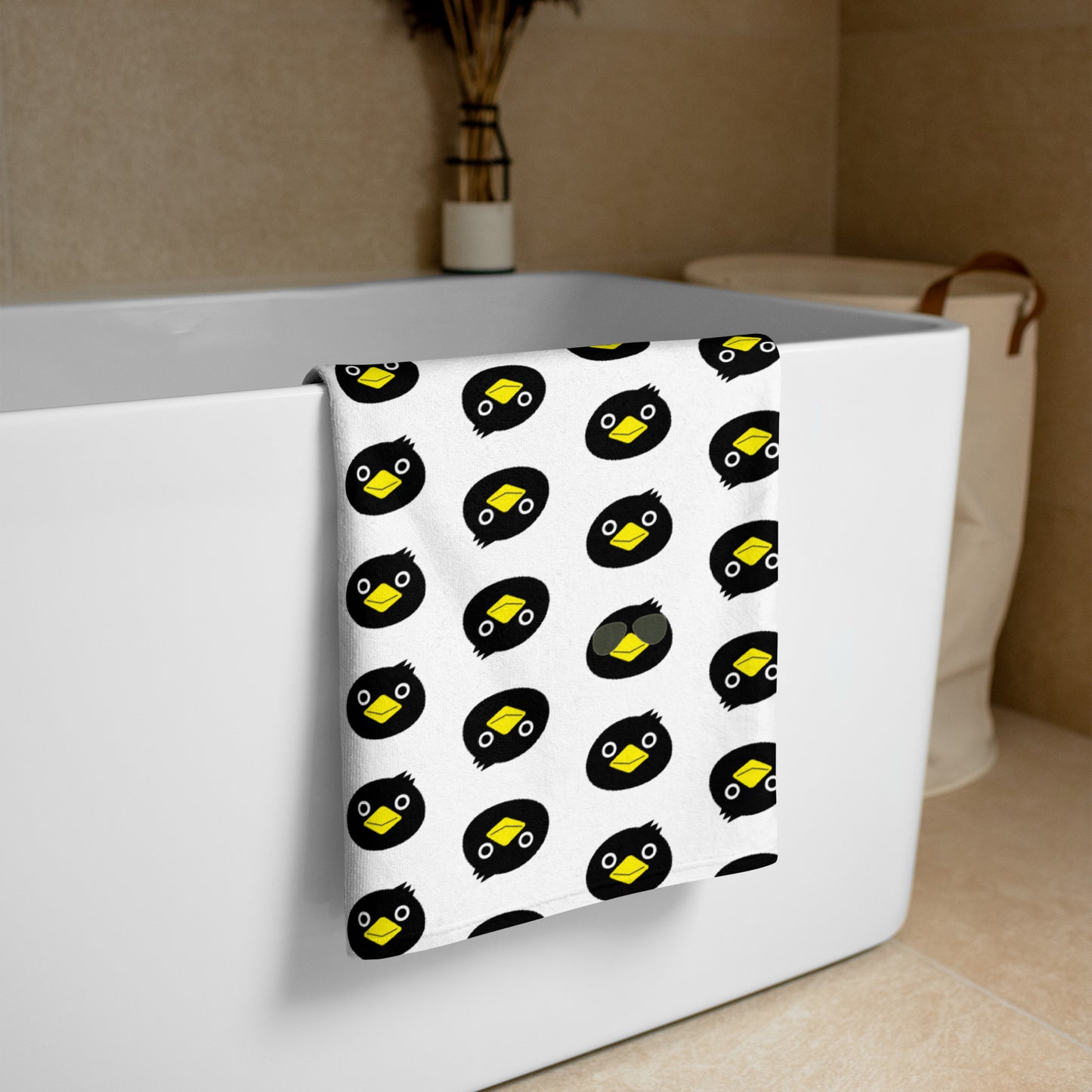 Rakasu monogram Beach Towel