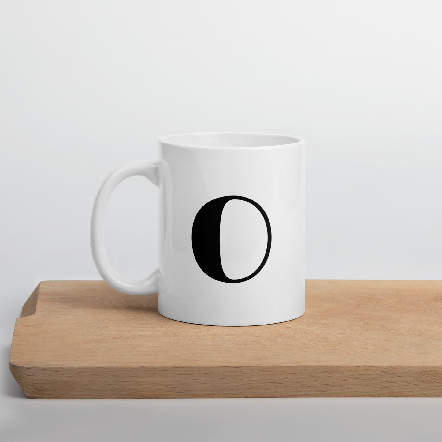 White glossy initial mug O