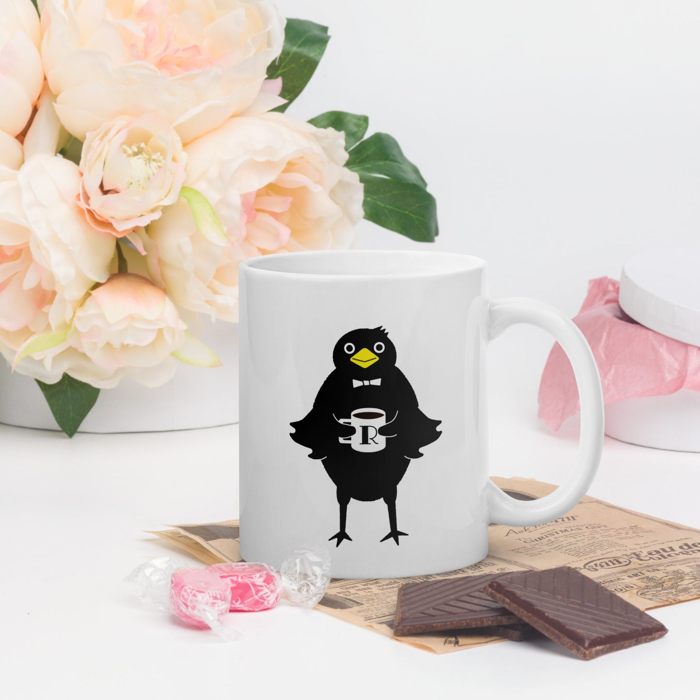 White glossy initial mug U