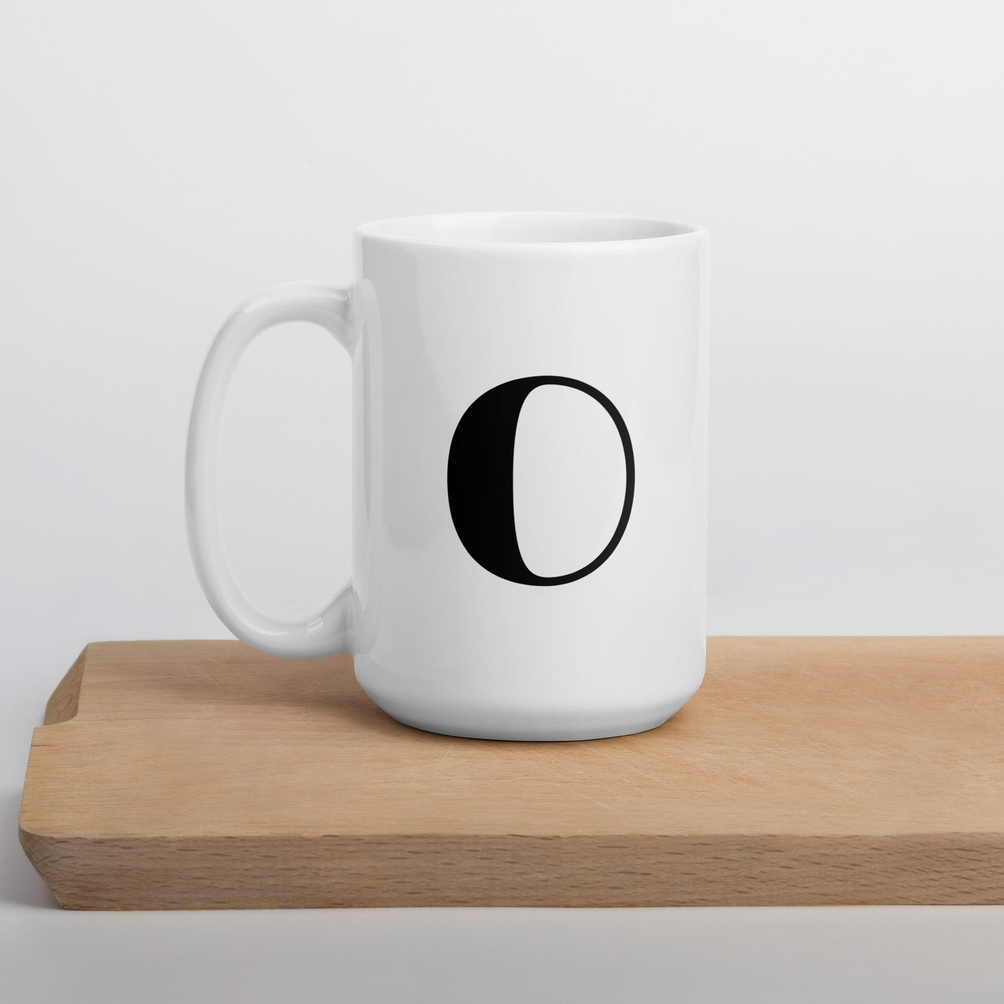 White glossy initial mug O